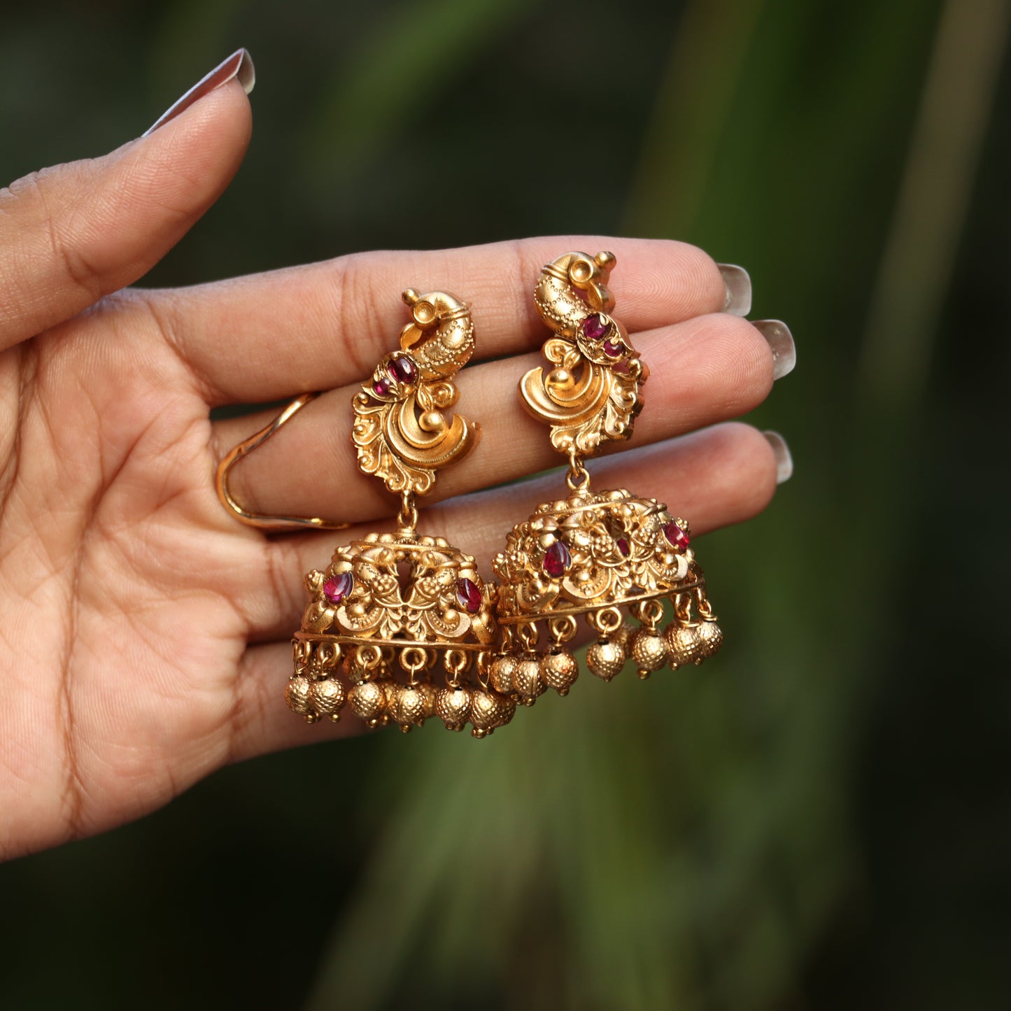 Rajshri Necklace Set