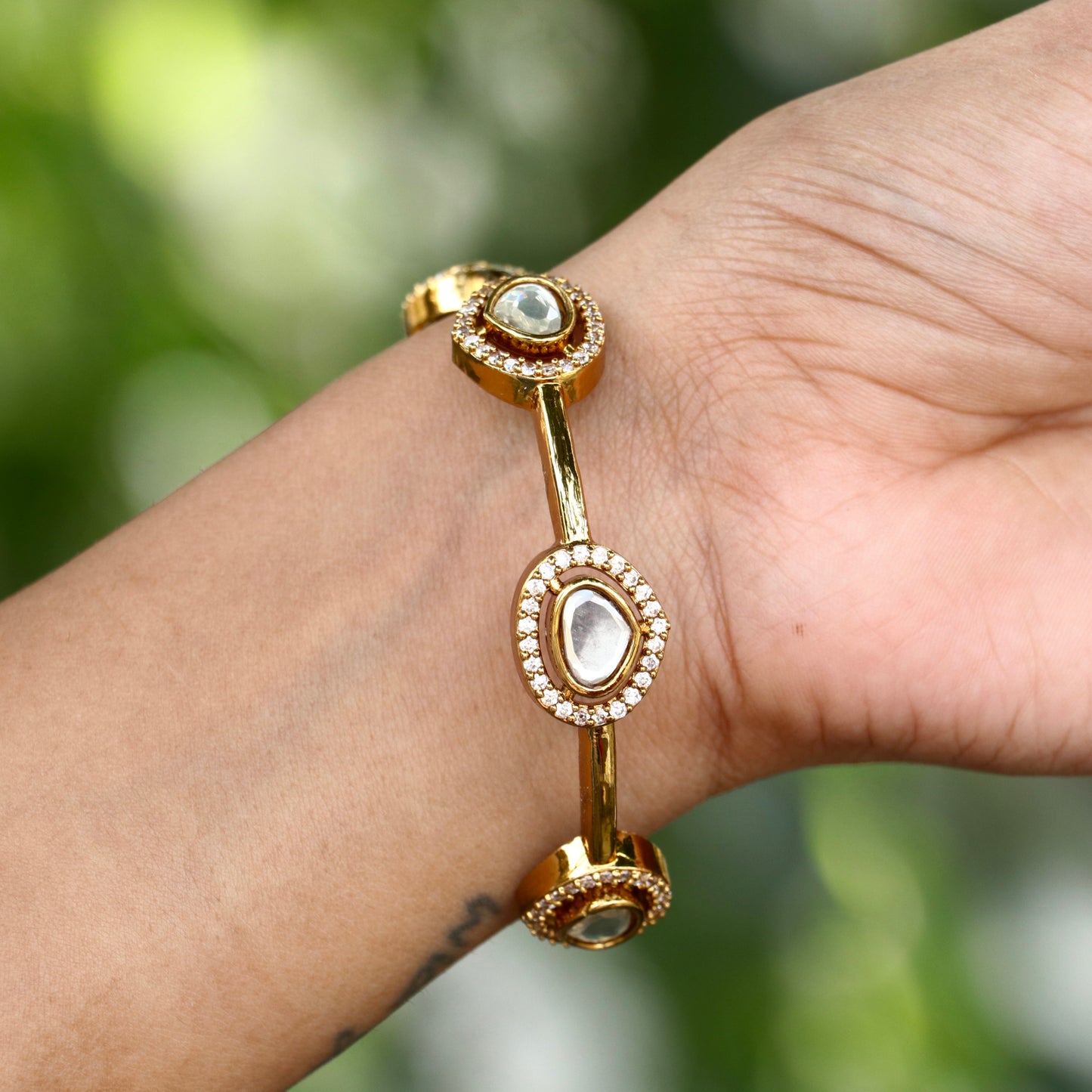 Diya Victorian Gold Finish Bangles