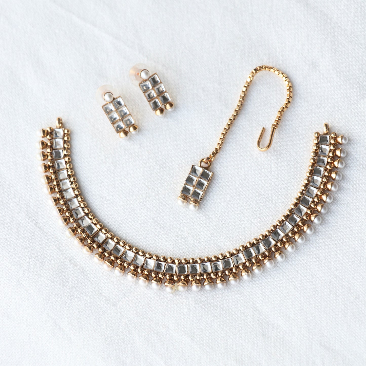 White Stone Kundan Set with Earrings & Maang Tikka