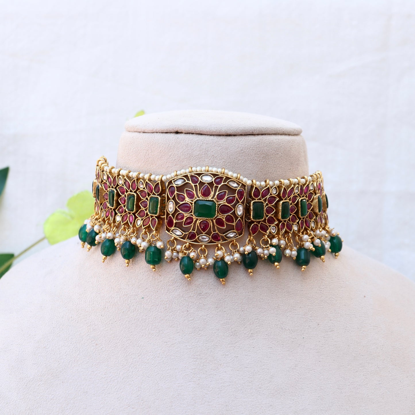 Kemp Stone Emerald Beads Necklace