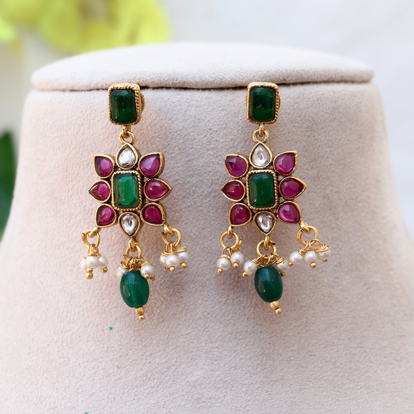 Kemp Stone Emerald Beads Necklace