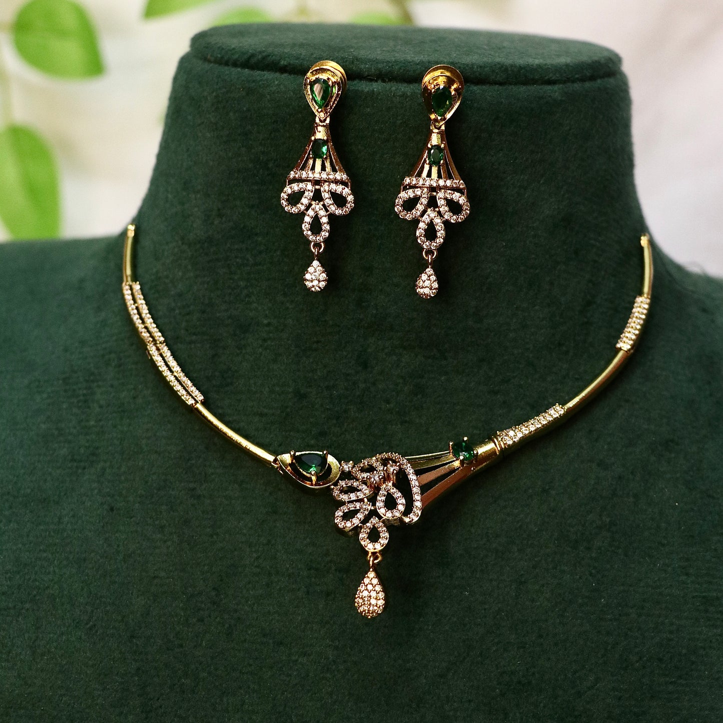 Green Stone Designer Simple Necklace