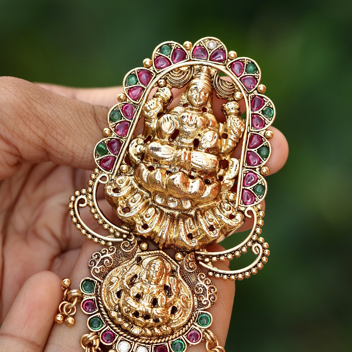 Stone Lakshmi Antique Jada Billa