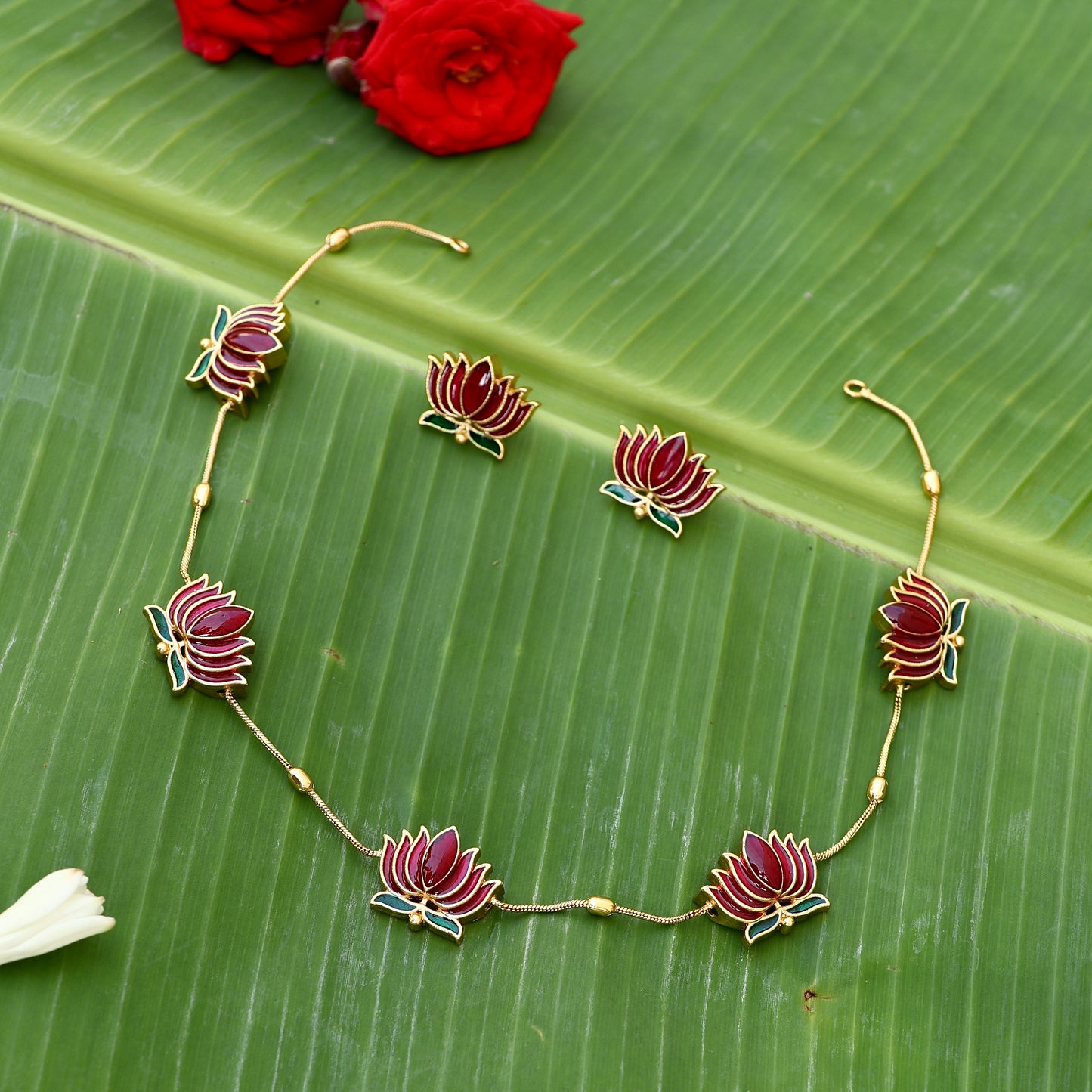 Lotus Necklace Set