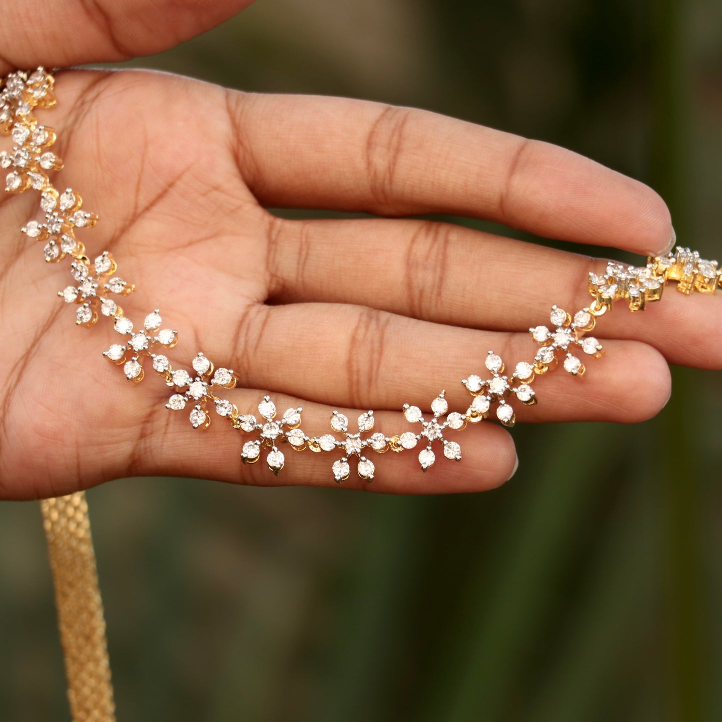 Star AD Stone Hip Chain