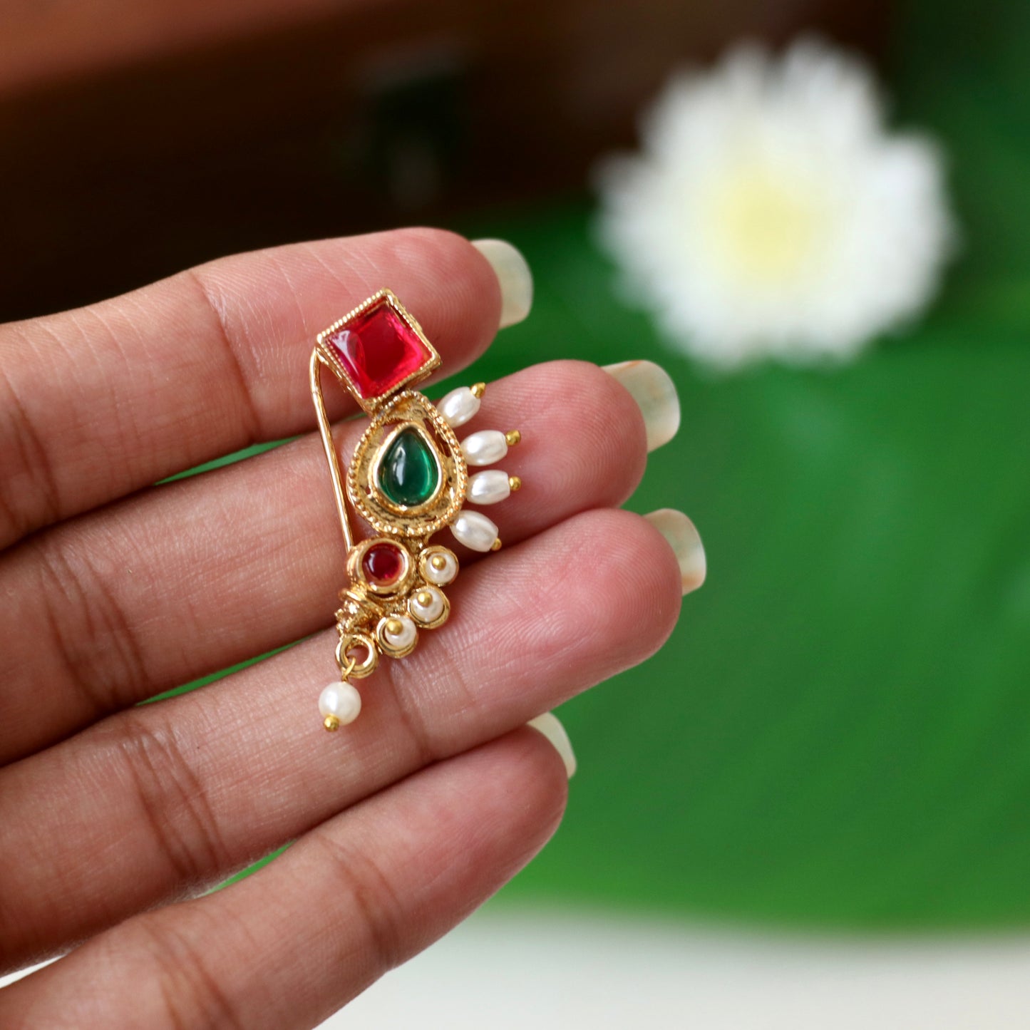 Adjustable Maharashtrian Nath Nose Pin