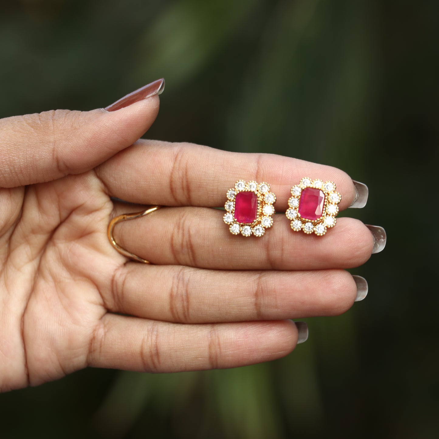 AD Stone Floral Gold Ball Necklace