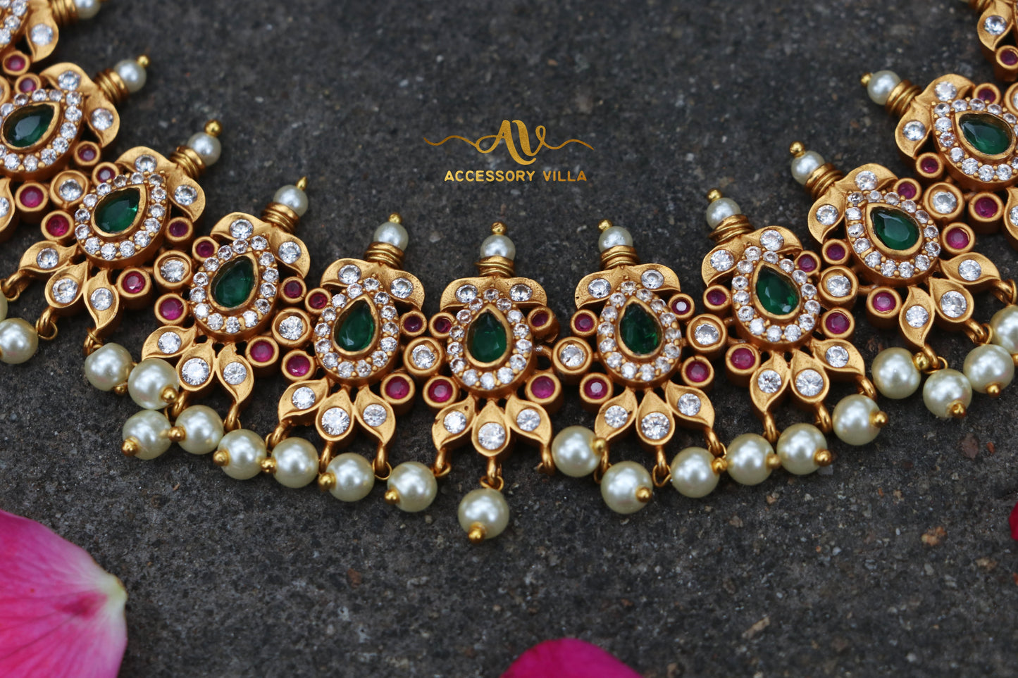 Grand Gold-Plated Mango-Shaped Choker