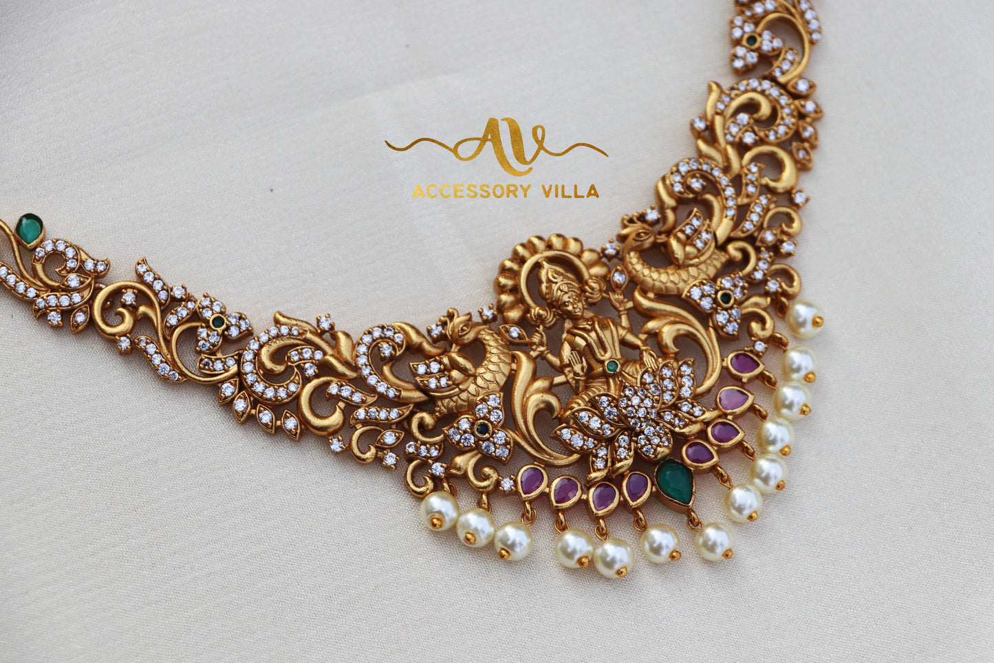 Trendy Lakshmi Design Choker