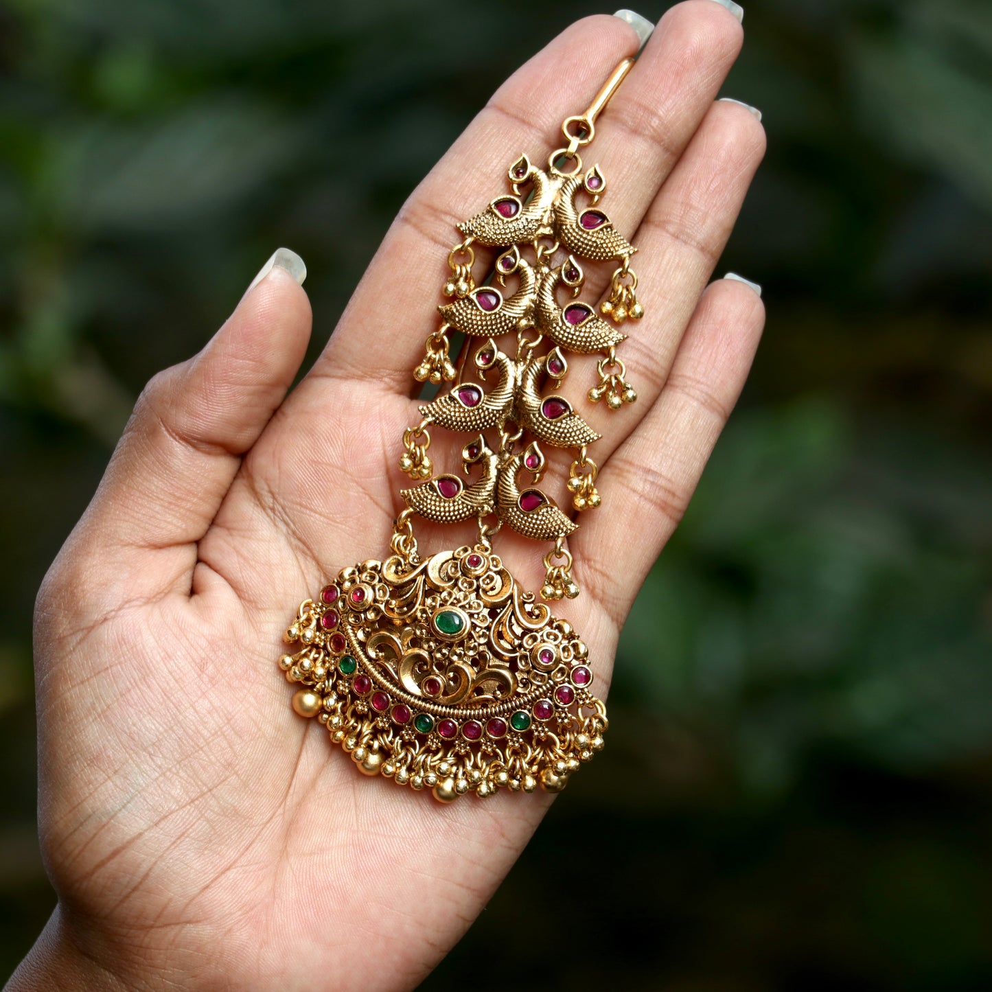 Mayil Intricate Design Maang Tikka