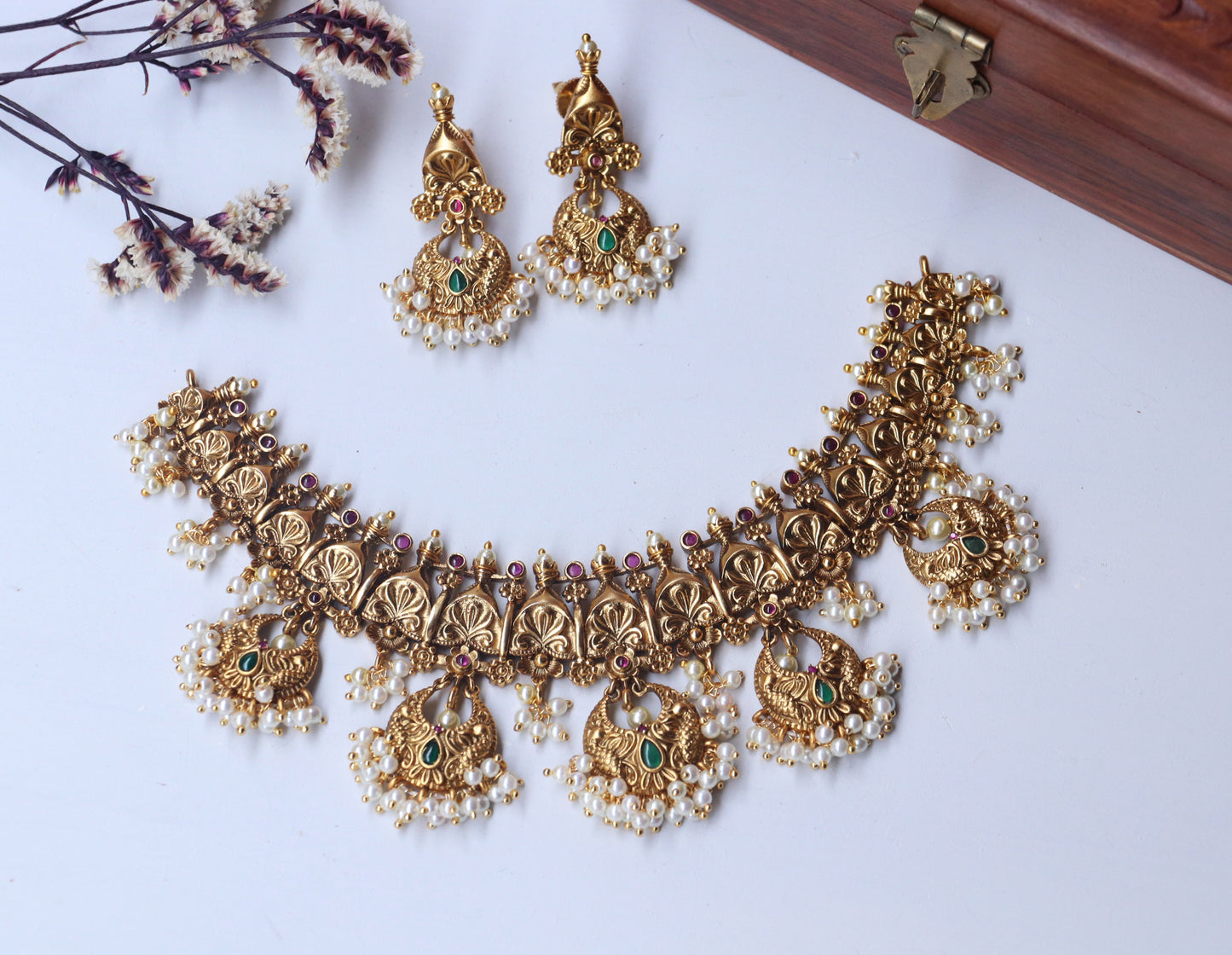 Temple Design Necklace Set