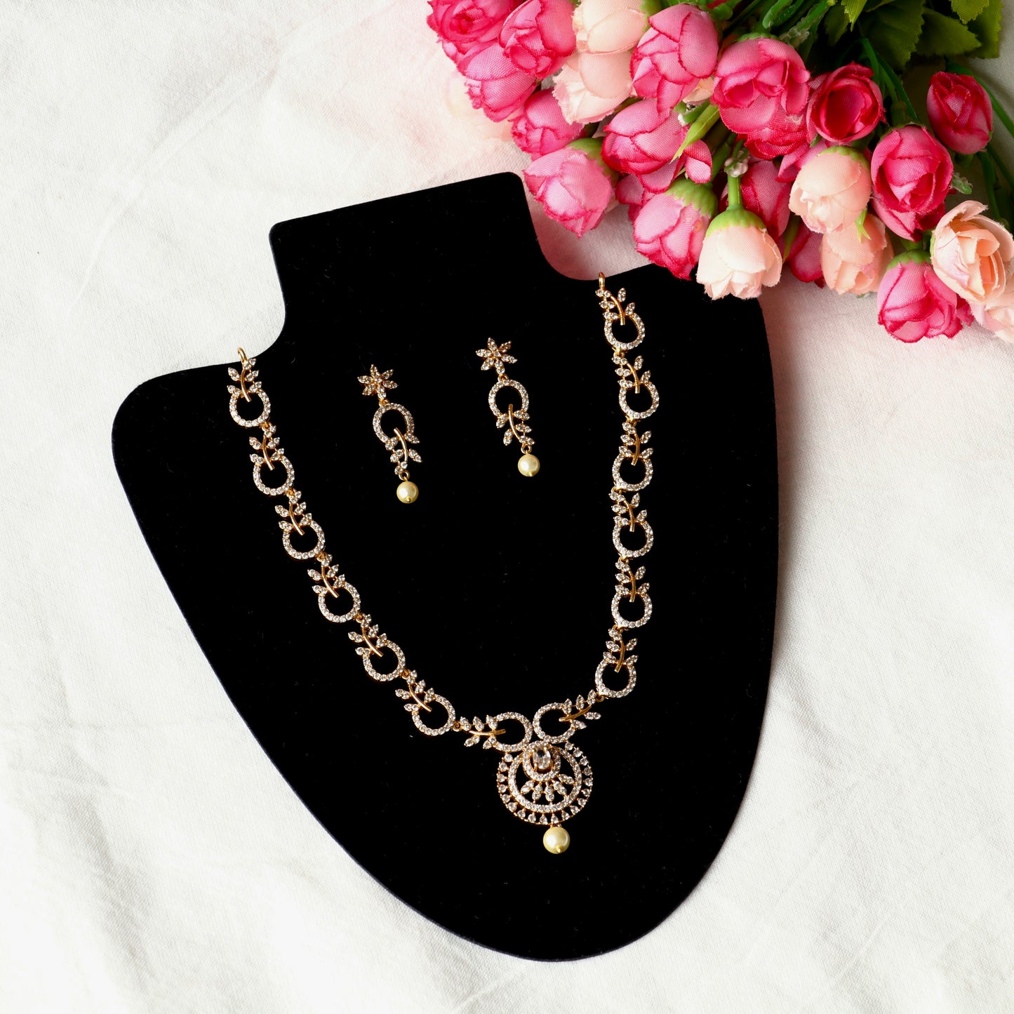 Aria AD Necklace