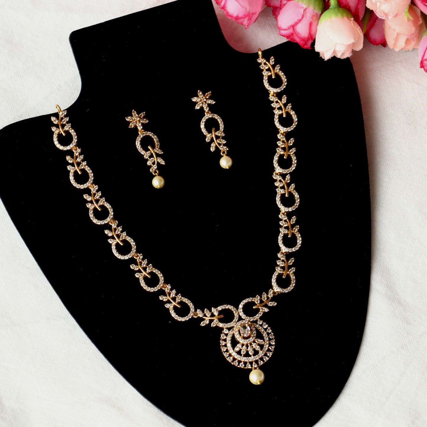 Aria AD Necklace