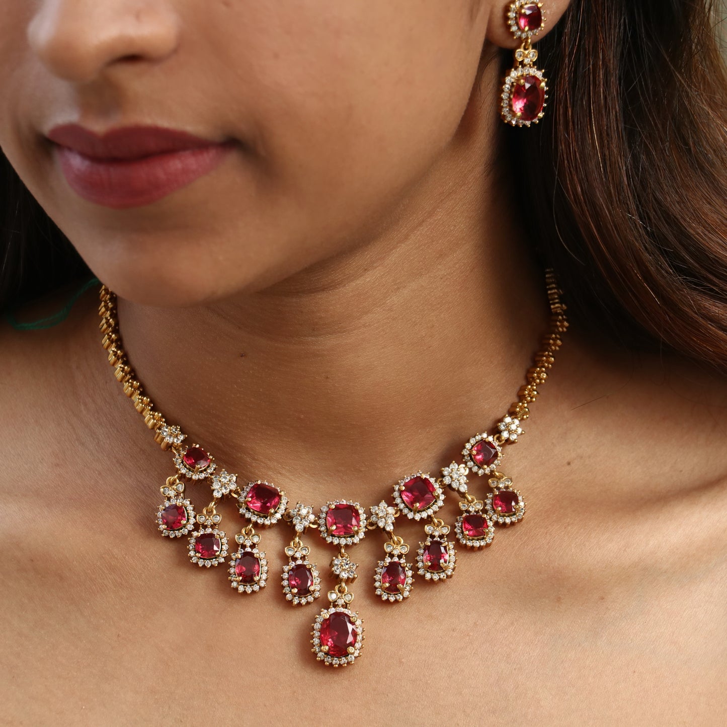 Nirvi AD Necklace