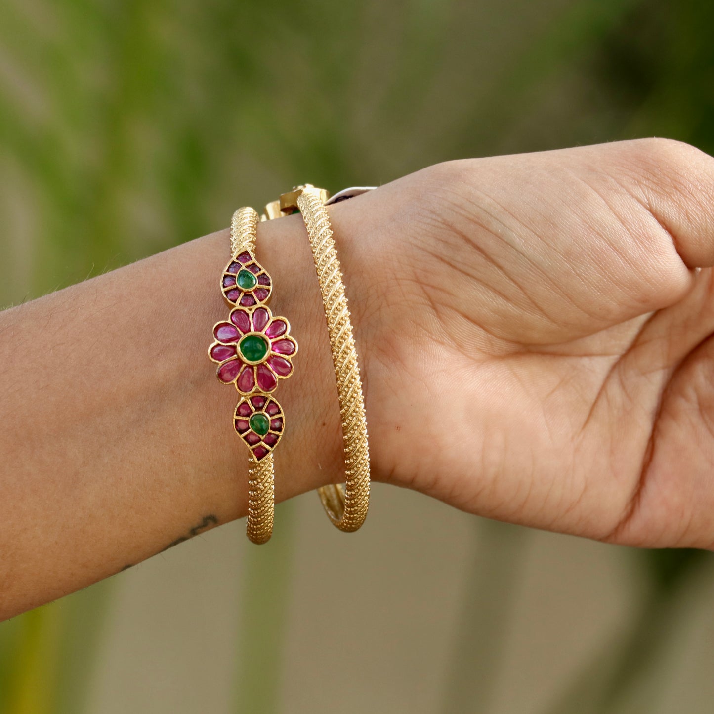 Ishanvi kemp Kada bangles