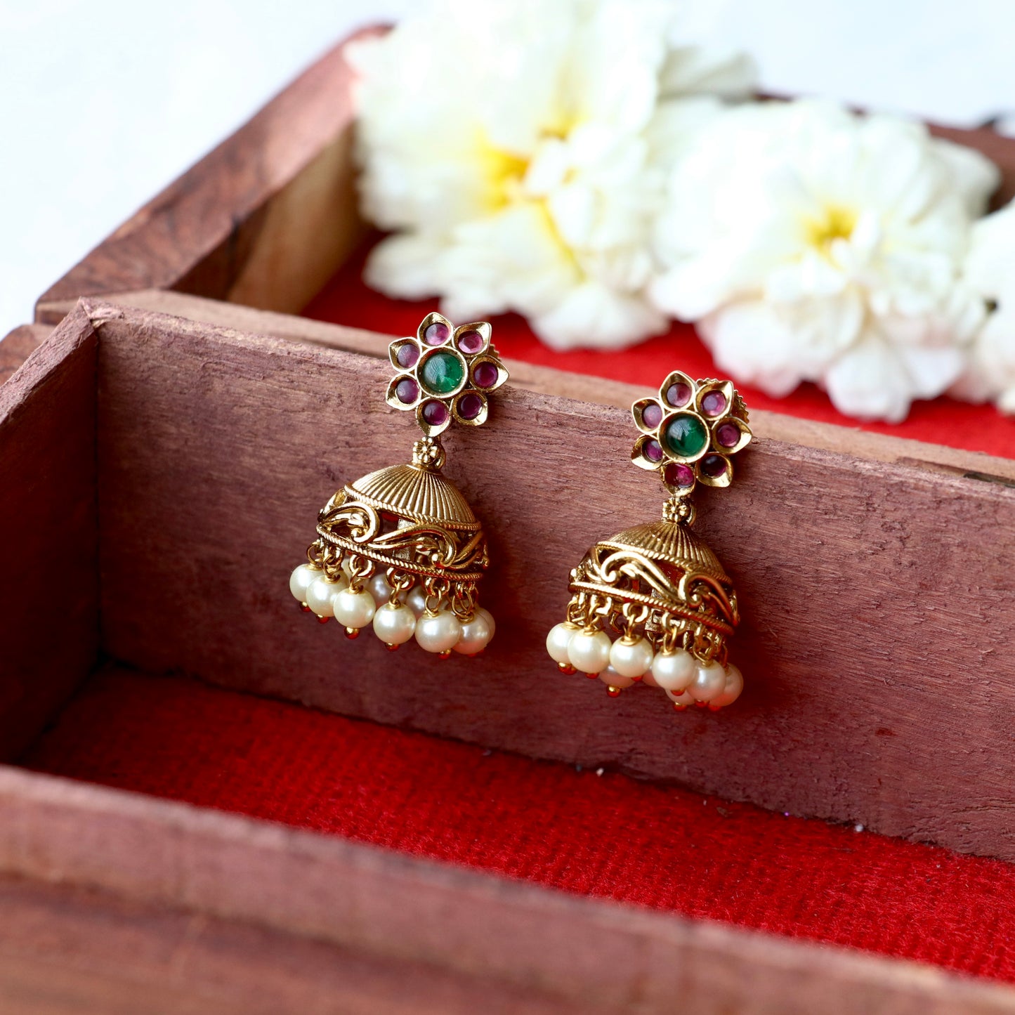 Yuthika Small Jhumkis