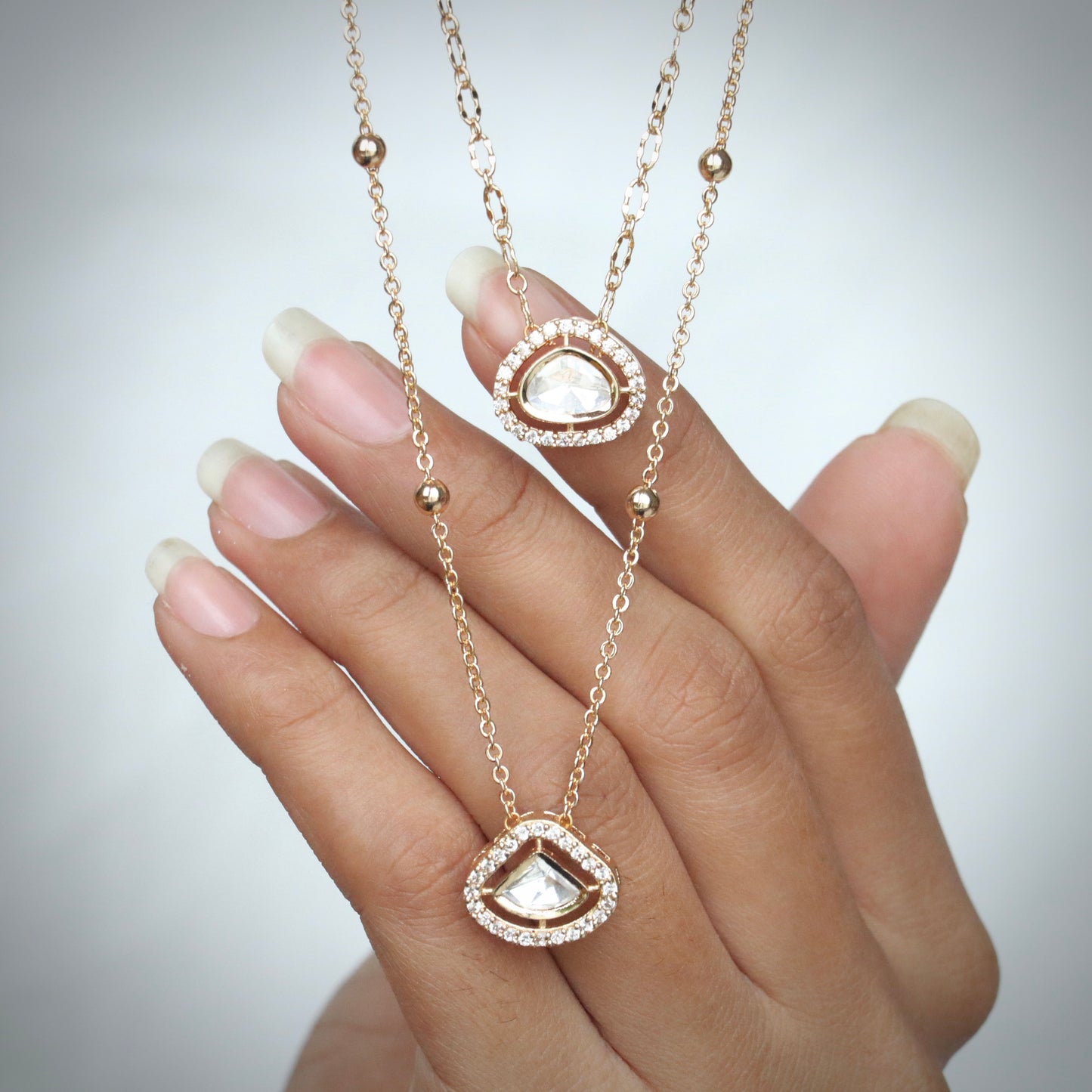 Oval Pendant Layered Chain Necklace