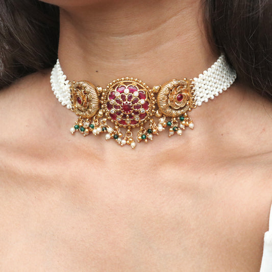 Rajawadi Kemp Moti Choker Set