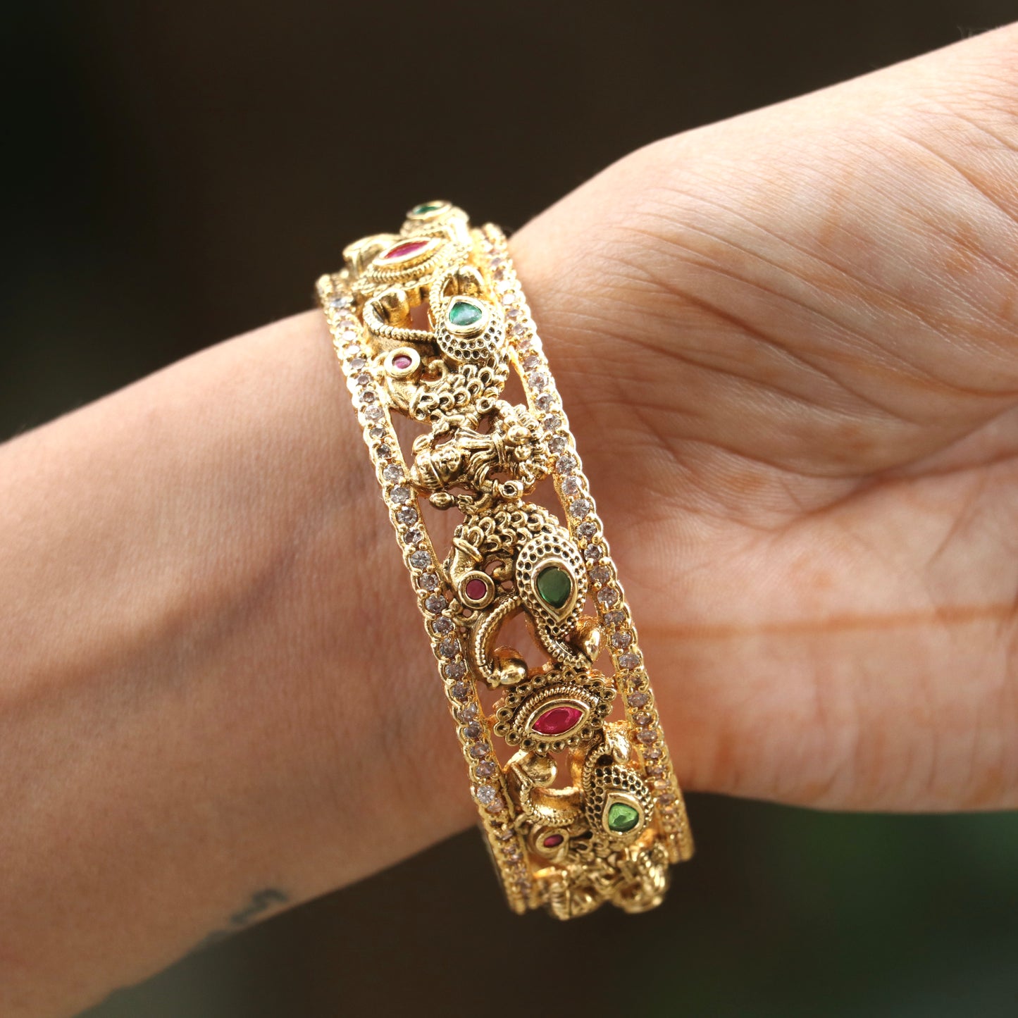 Dviti Gold Finish Temple Design Bangles