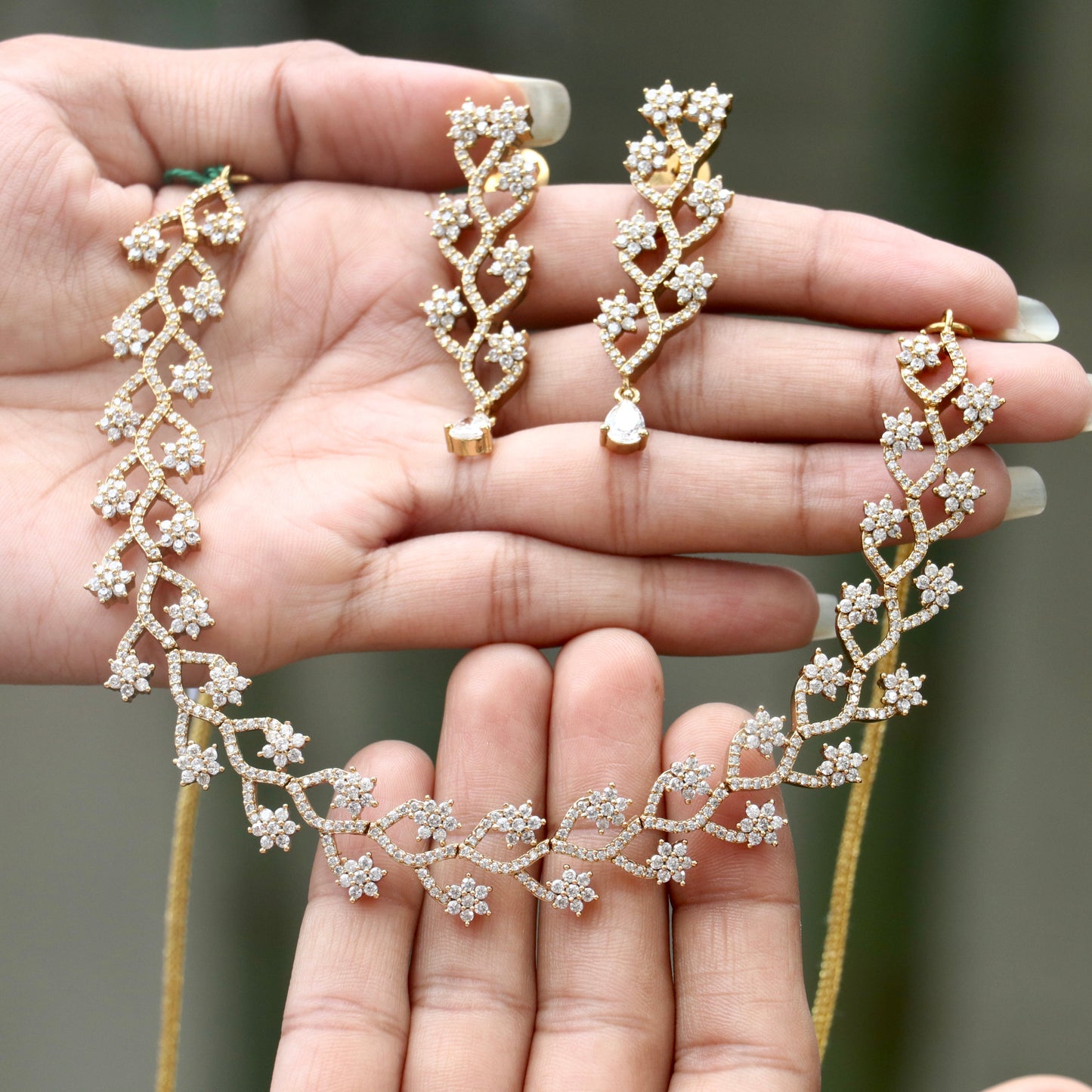 Gayana White Stone Leaf Necklace