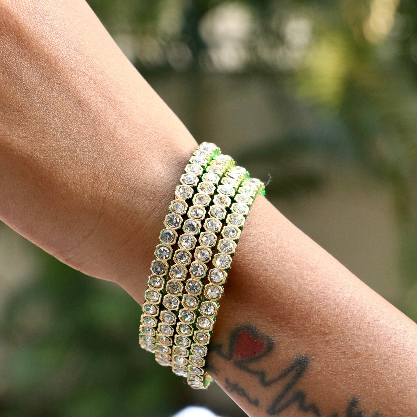 Aashiya Kundan Ad Stone Bangles