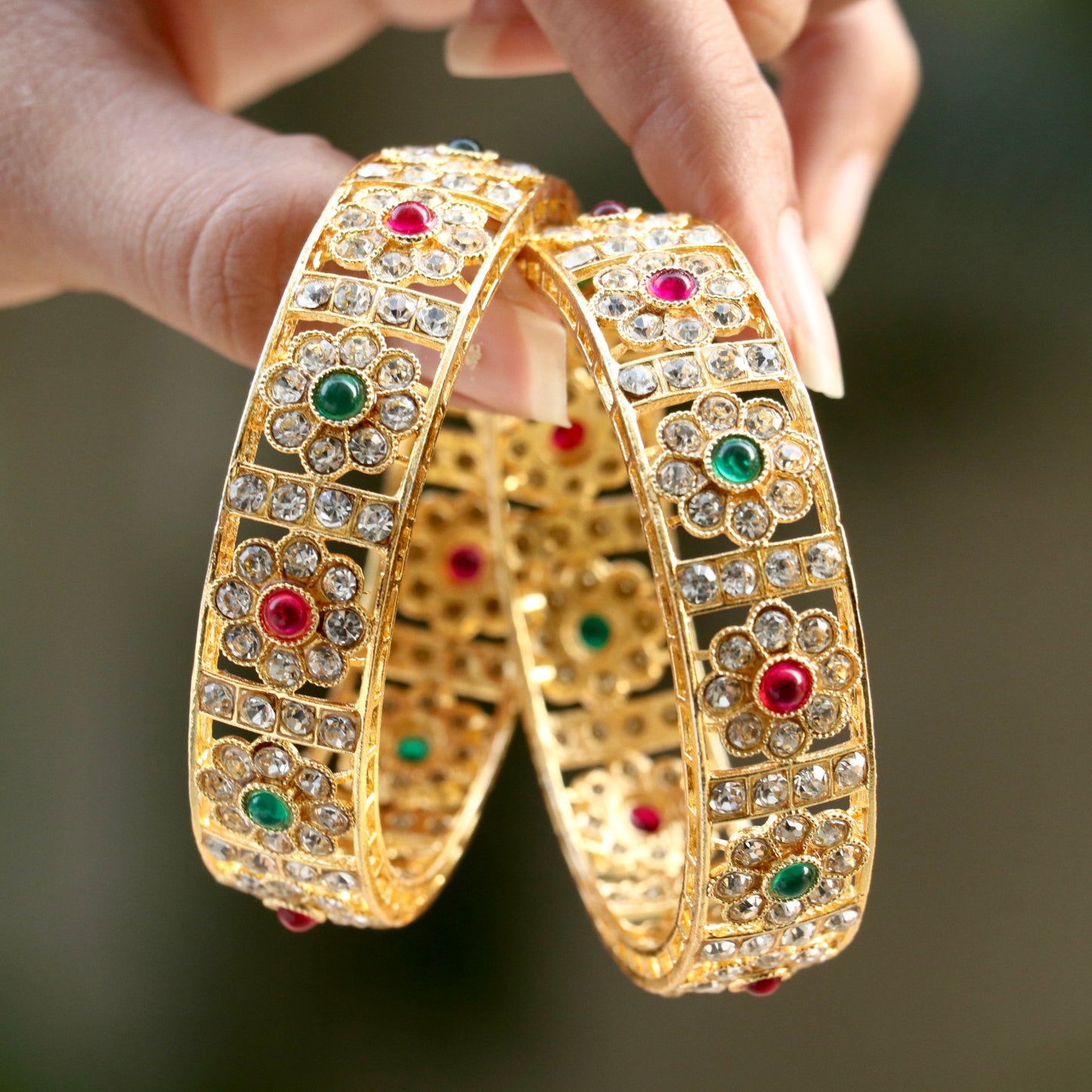 Shajiya Ad Stone Bangles