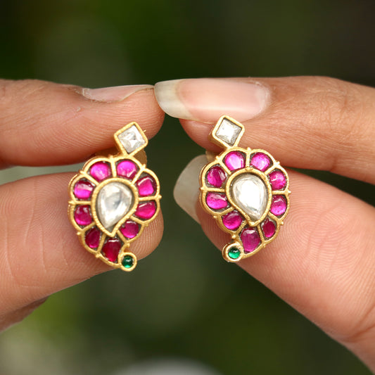 Jivika Jadau Kundan Studs
