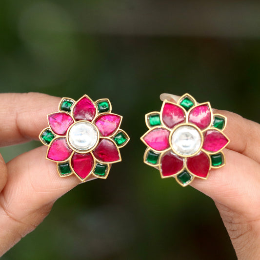 Kriti Floral Jadau Kundan Ear Studs
