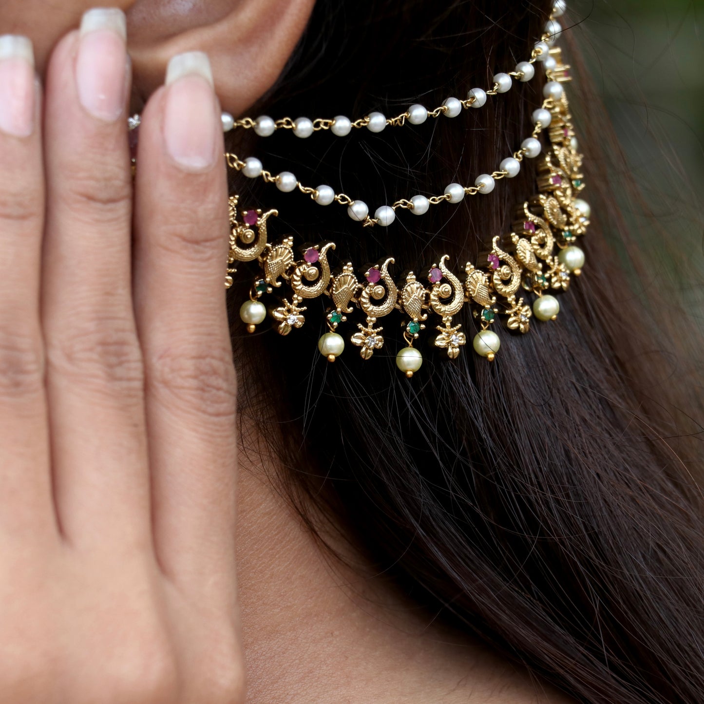 Kiran Pearl Mattal (Ear Chain)