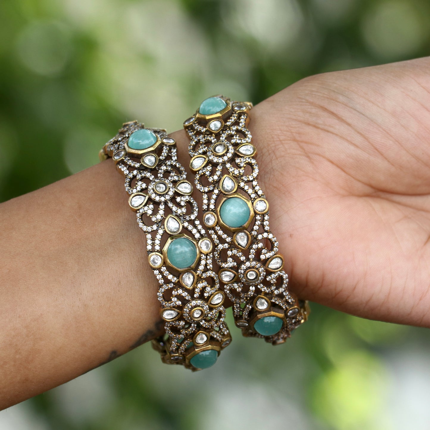 Ananya Luxe Glow Bangles