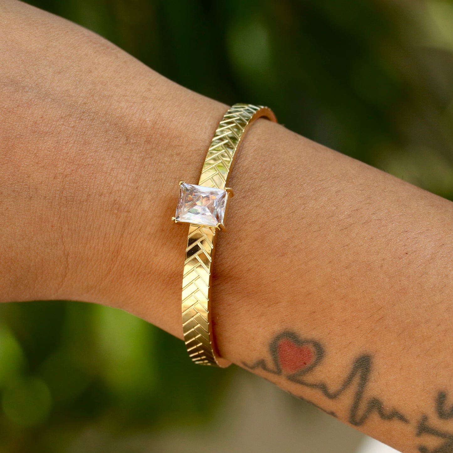 Gold Anti-Tarnish Infinity Shield Bracelet