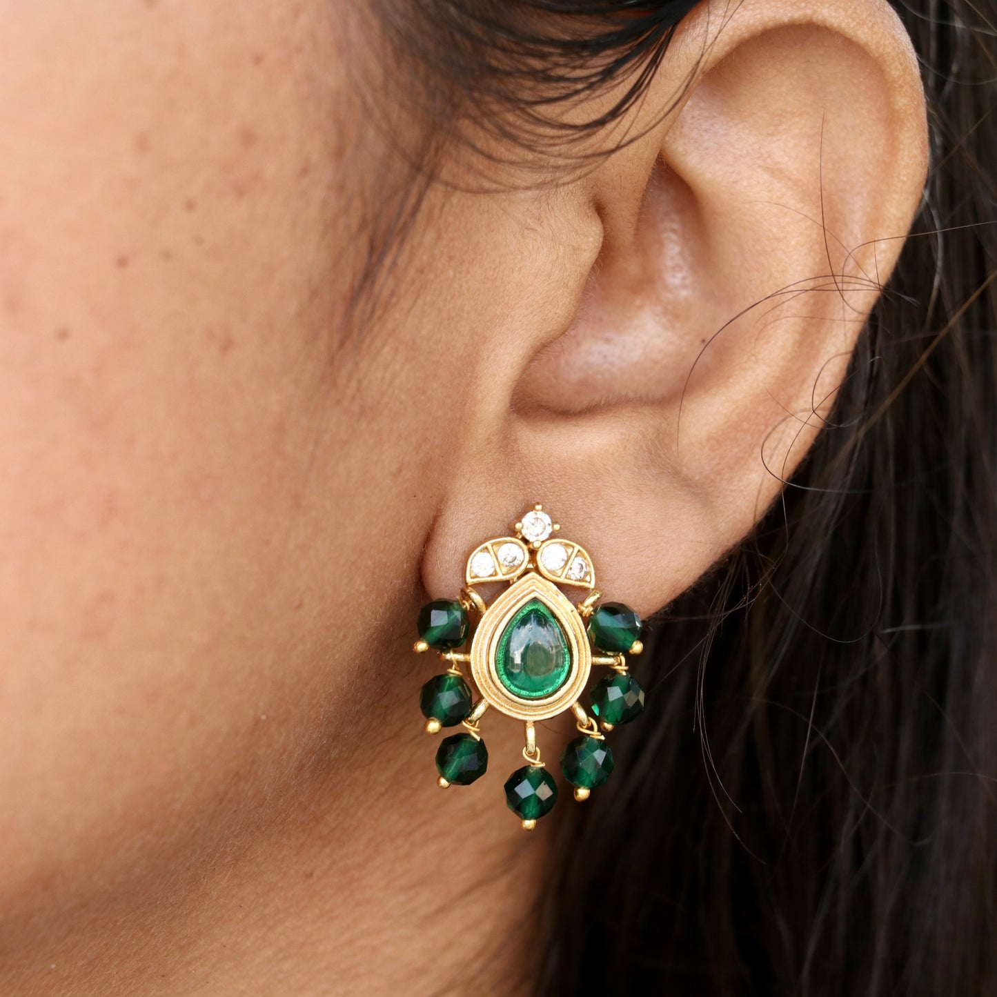Rudrakshi Studs