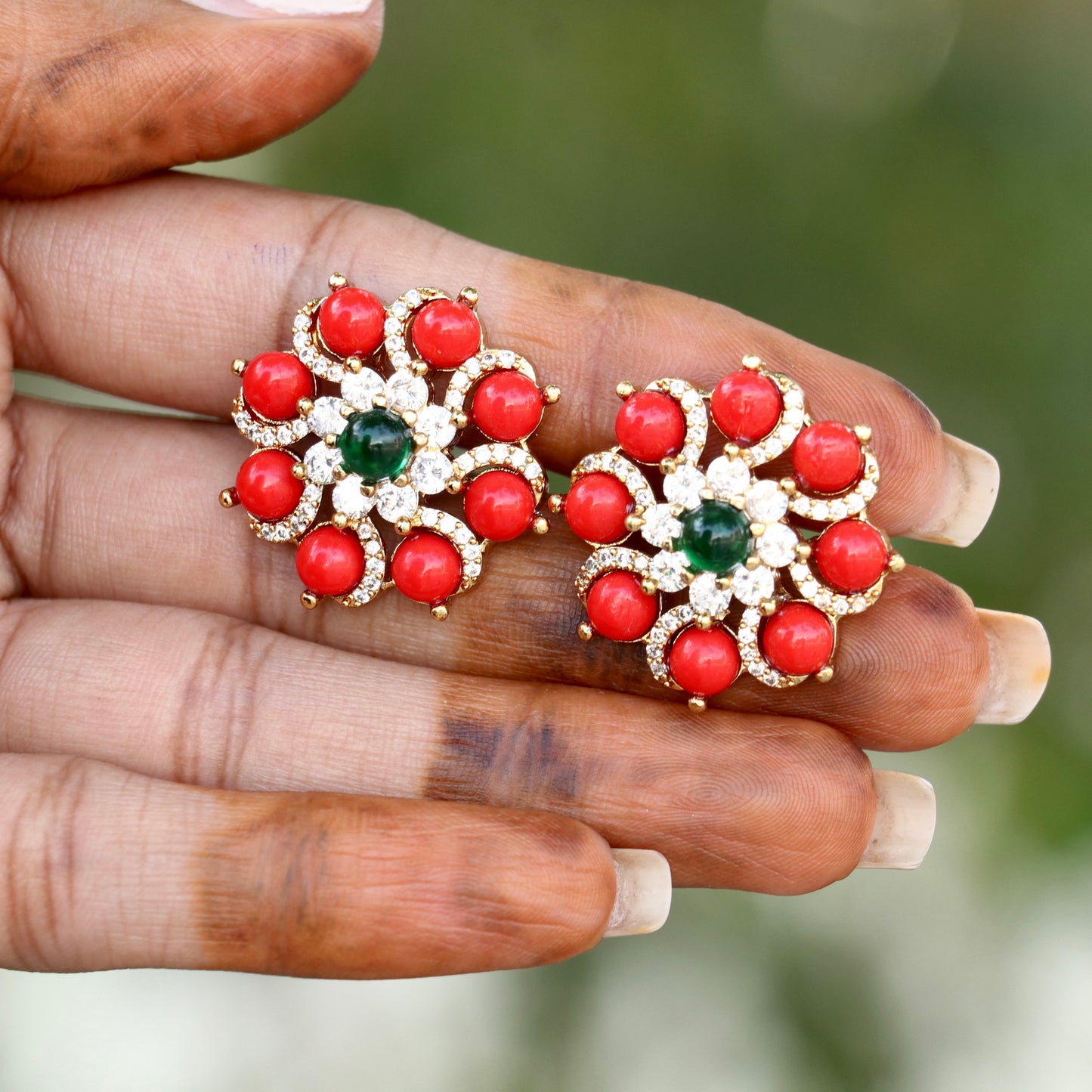 Kavi Mantharai Studs