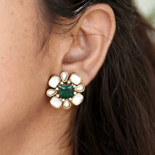 Maanga Ratnam Studs
