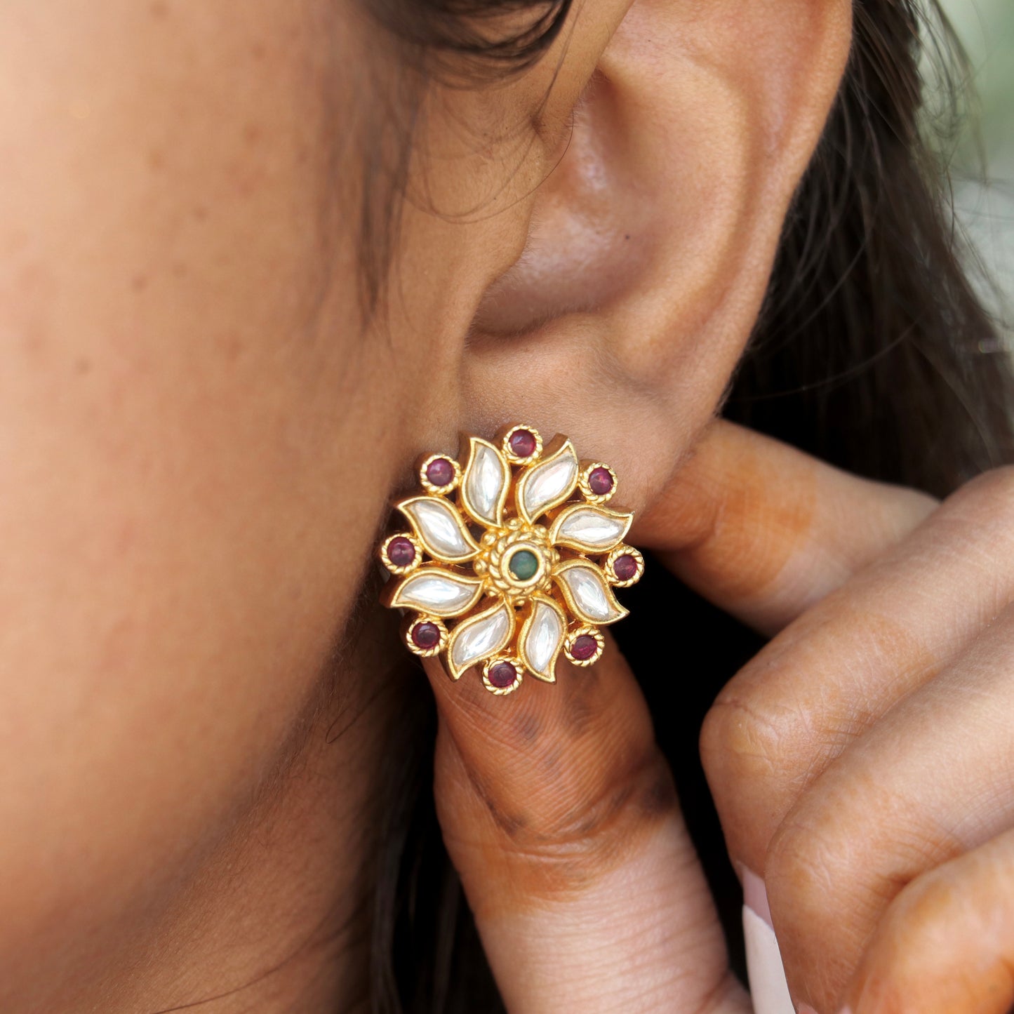 Kanaka Pushpam Studs