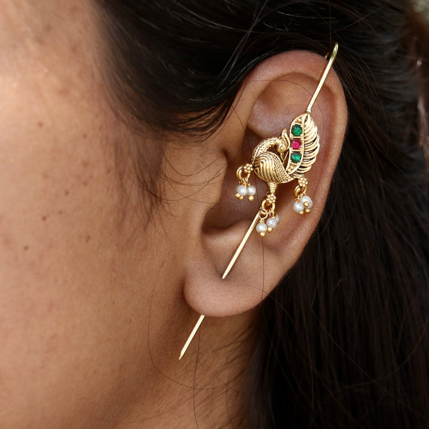 AD Thilaka Kodi Earcuff