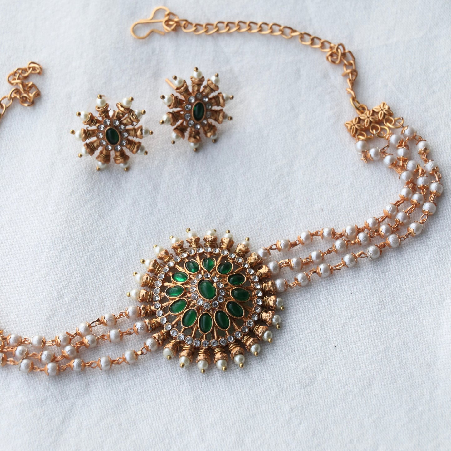 Green Chakra Pearl Choker Set