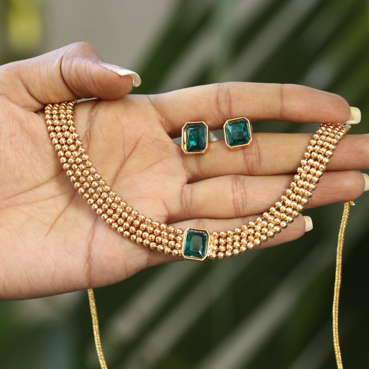 Veda Chain Choker Set With Earrings