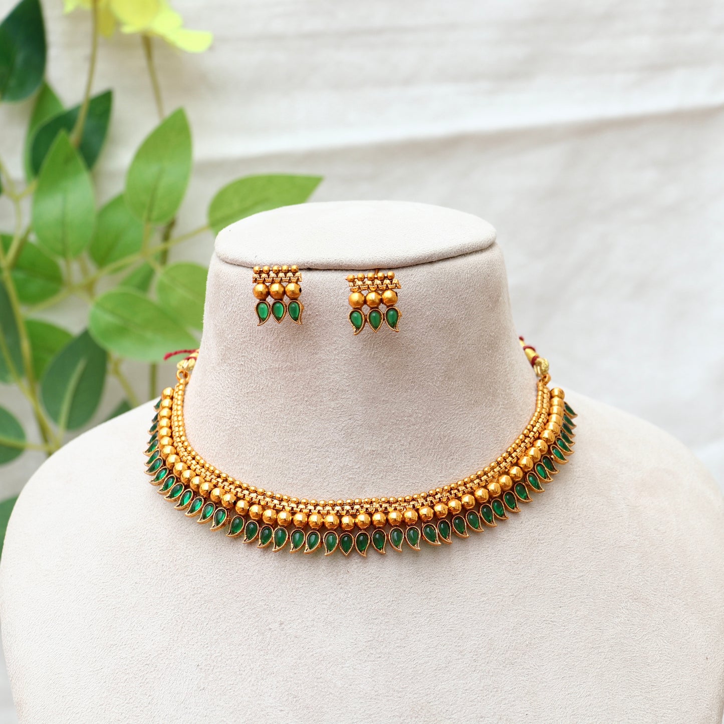 Riya Antique Gold Necklace