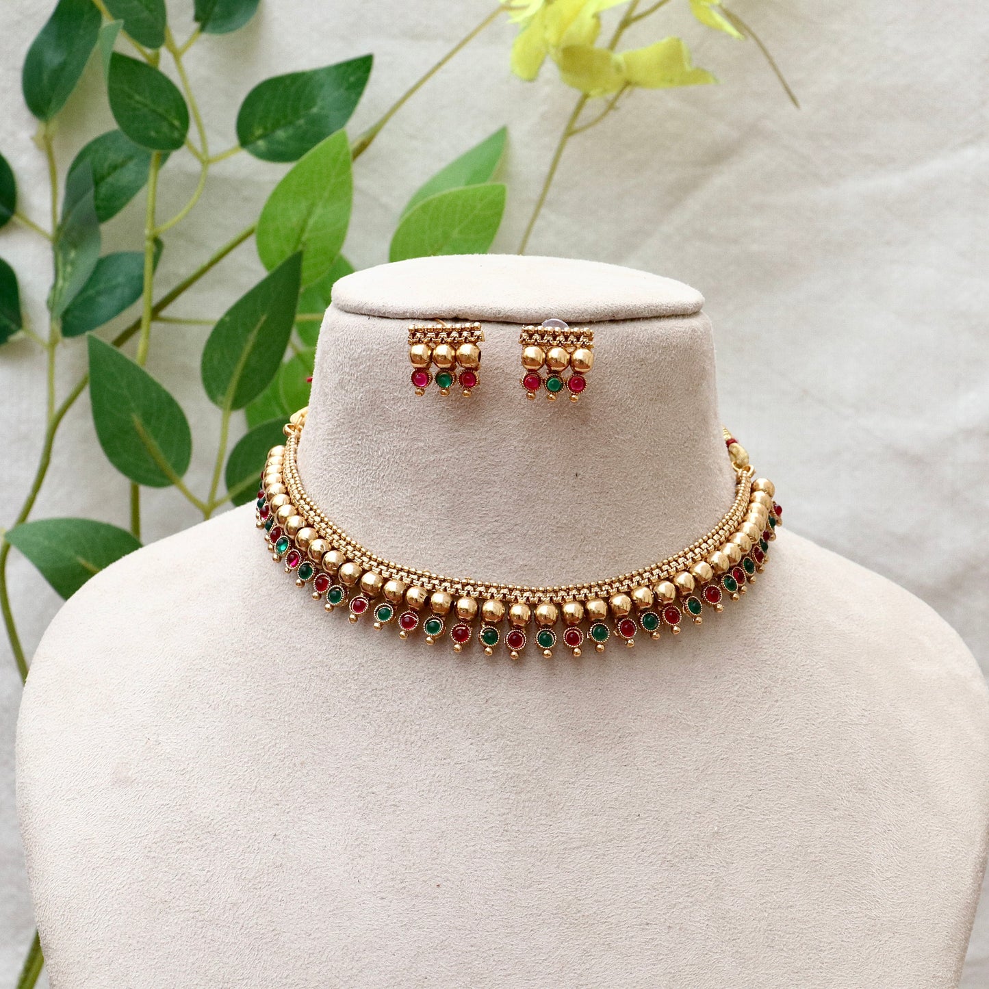 Ishita Antique Gold Necklace Set