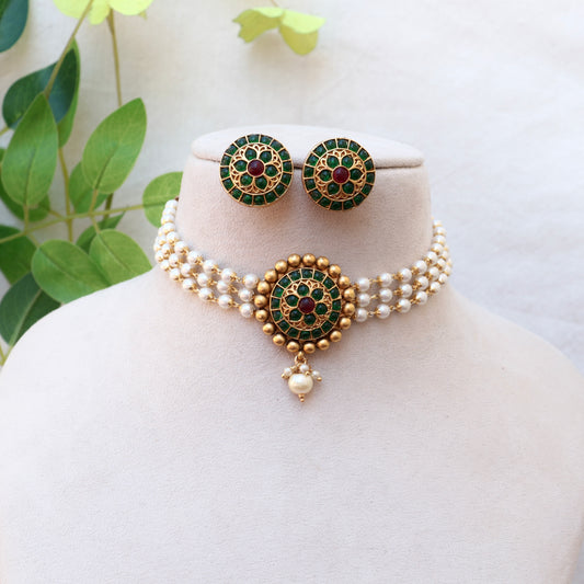 Tara Pearl Necklace Set