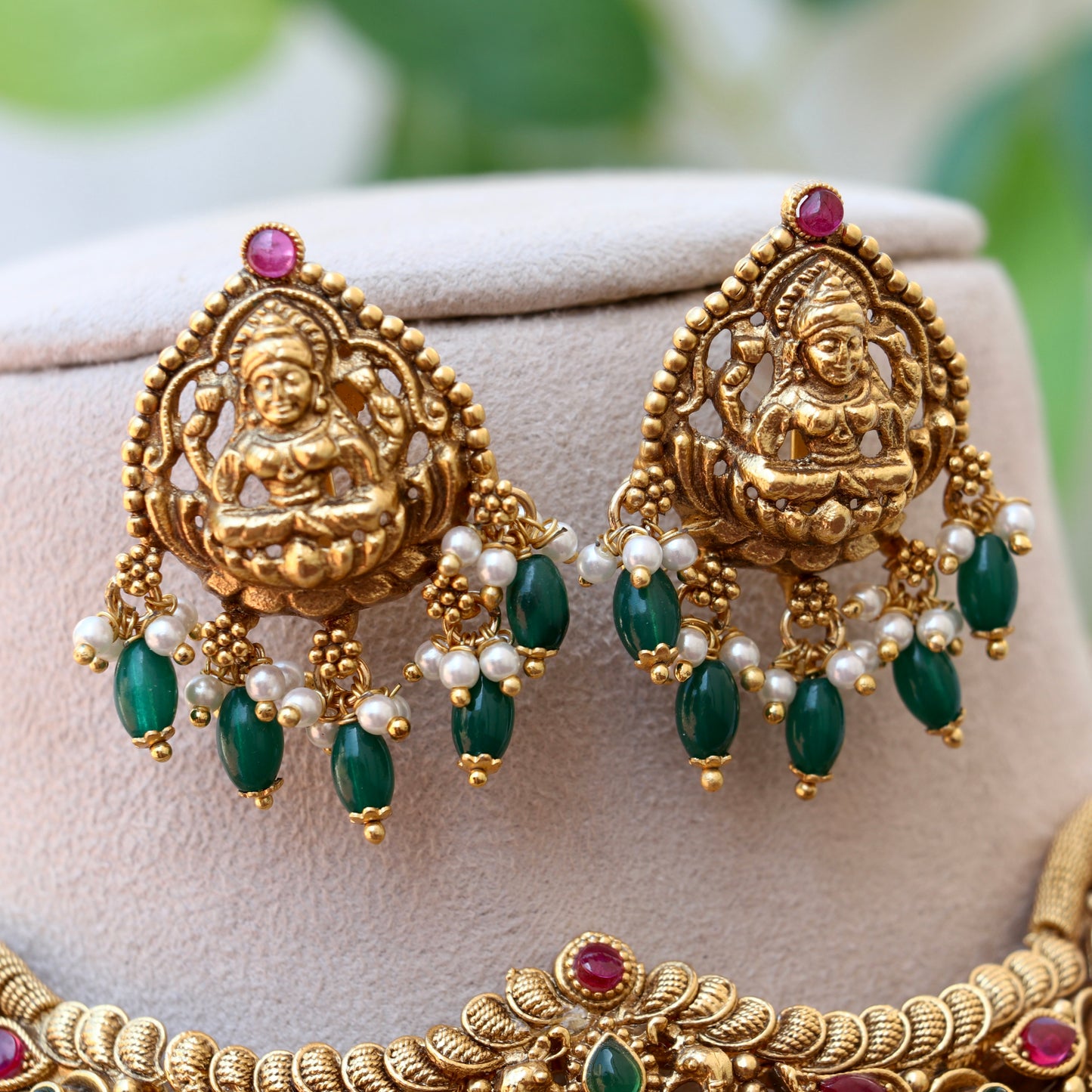 Bridal Lakshmi Emerald Beads Choker Set