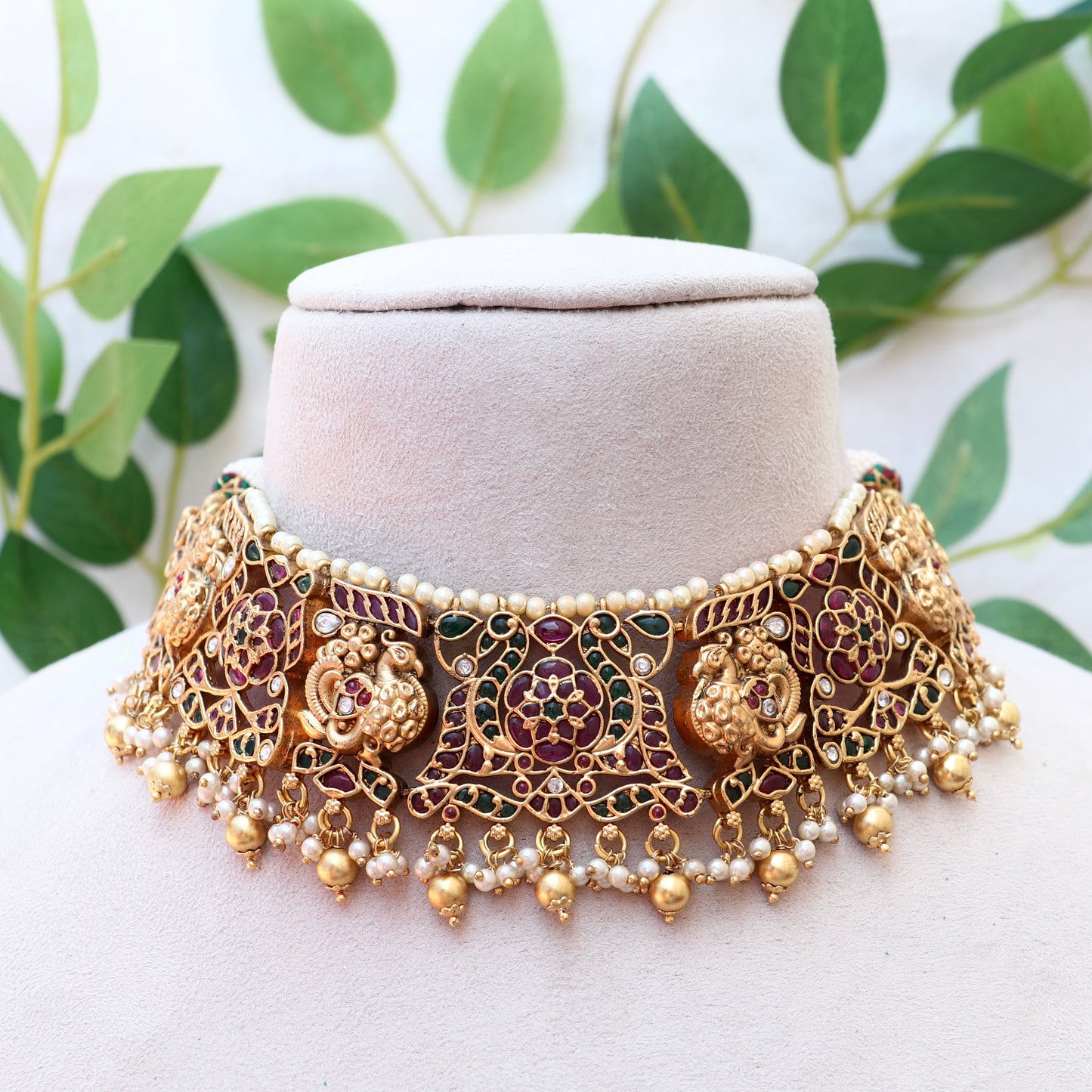 Bridal Choker Set Studded With White & Gold Pearls