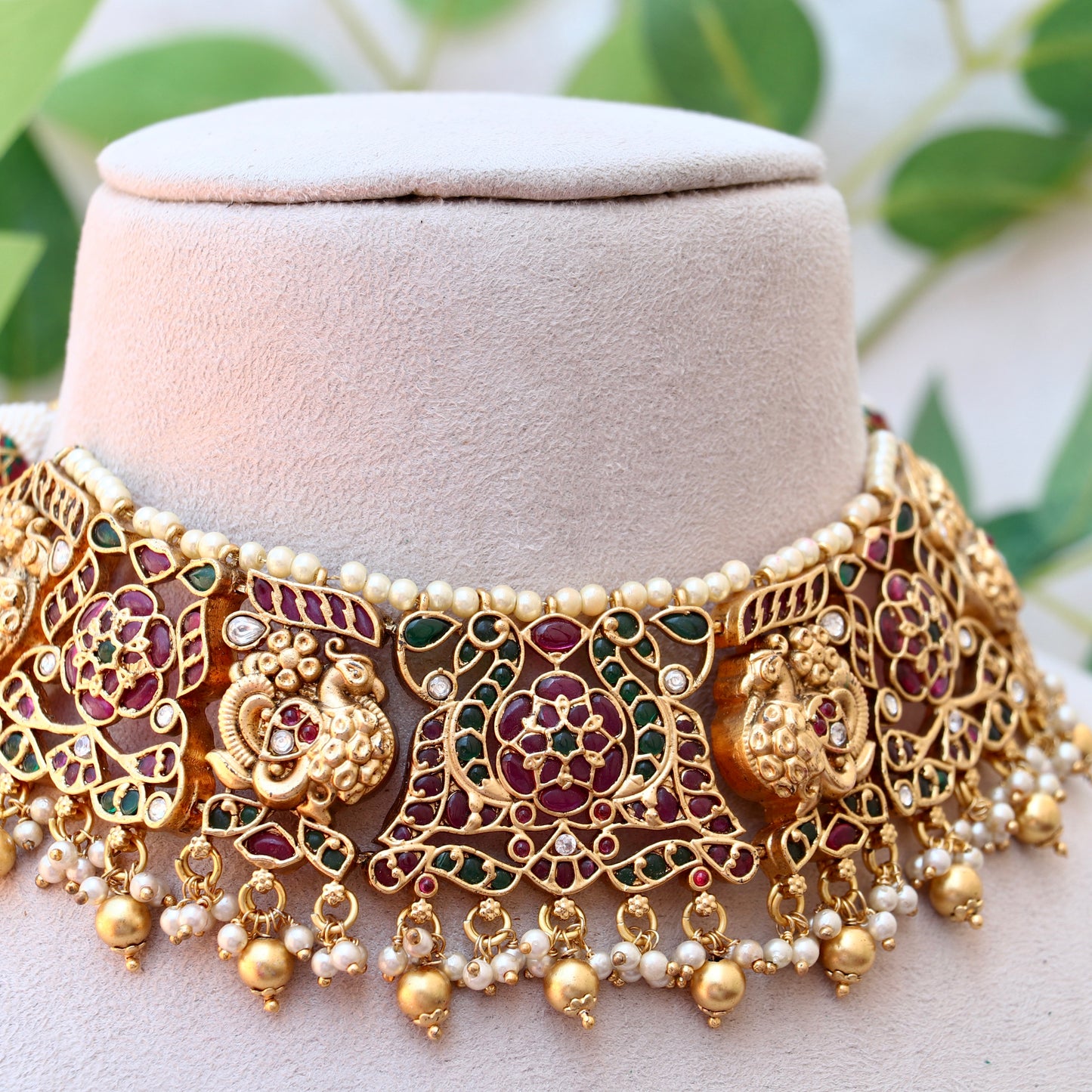 Bridal Choker Set Studded With White & Gold Pearls