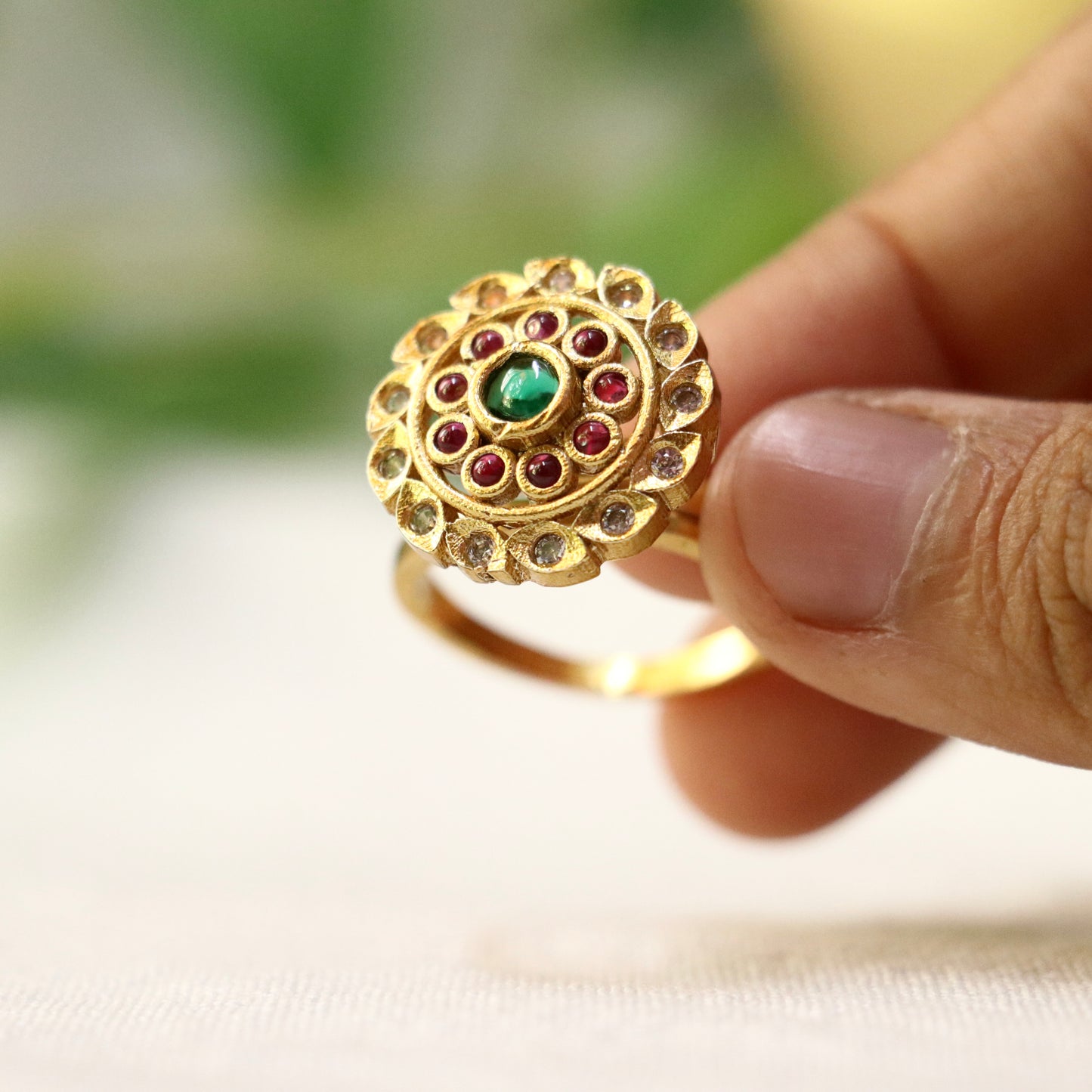 Simple Round Finger Ring