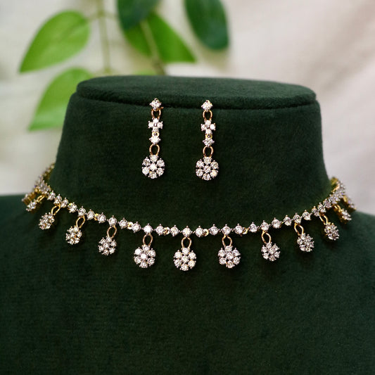 Floral White Stone Simple Necklace