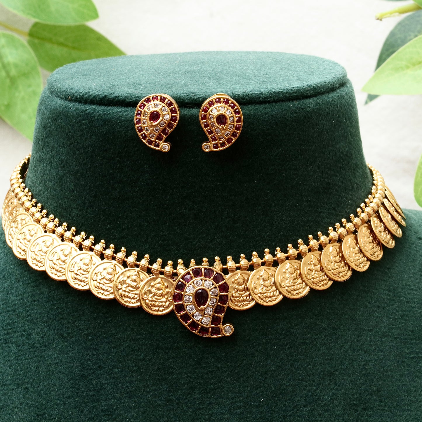 Kasulaperu Necklace
