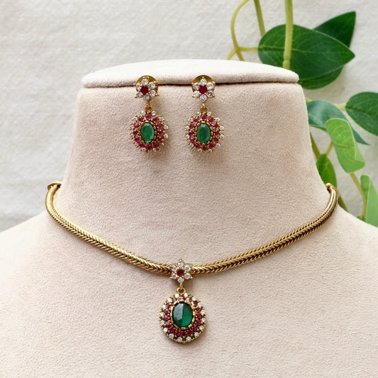 Antique Attigai