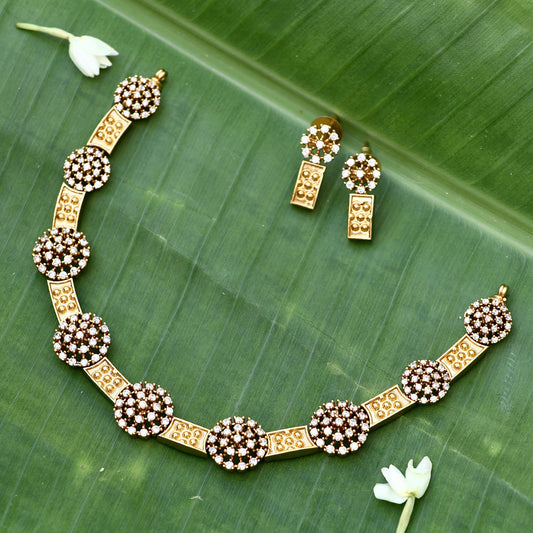 Stone Antique Necklace