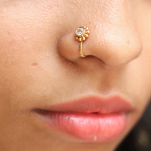 White Stone Nose Pin